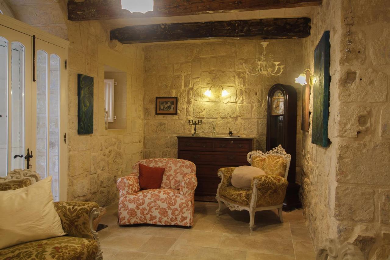Town House Steeped In History Villa Rabat Buitenkant foto