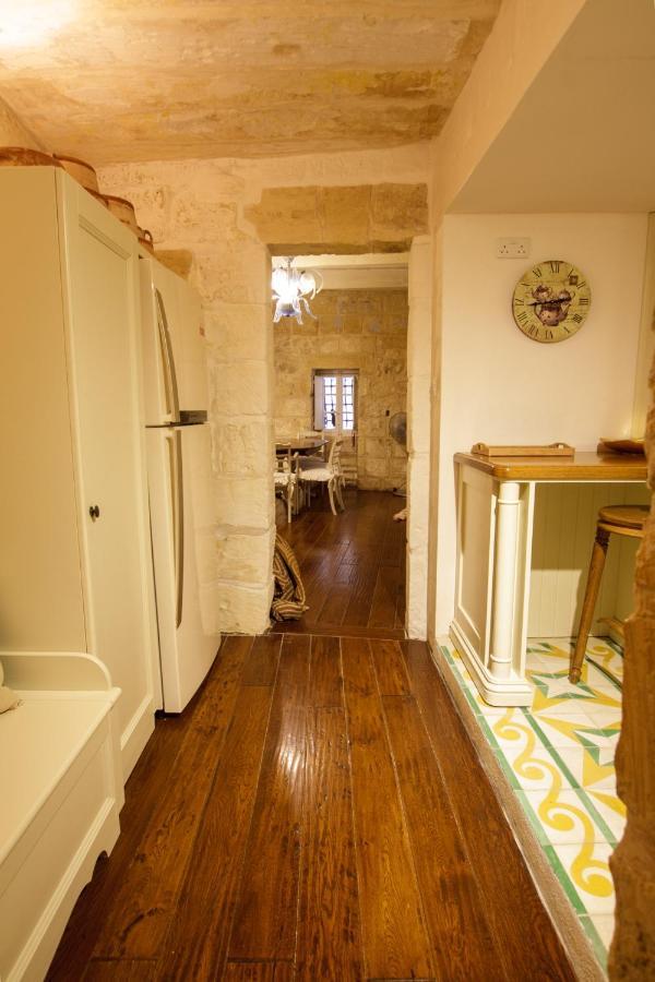 Town House Steeped In History Villa Rabat Buitenkant foto