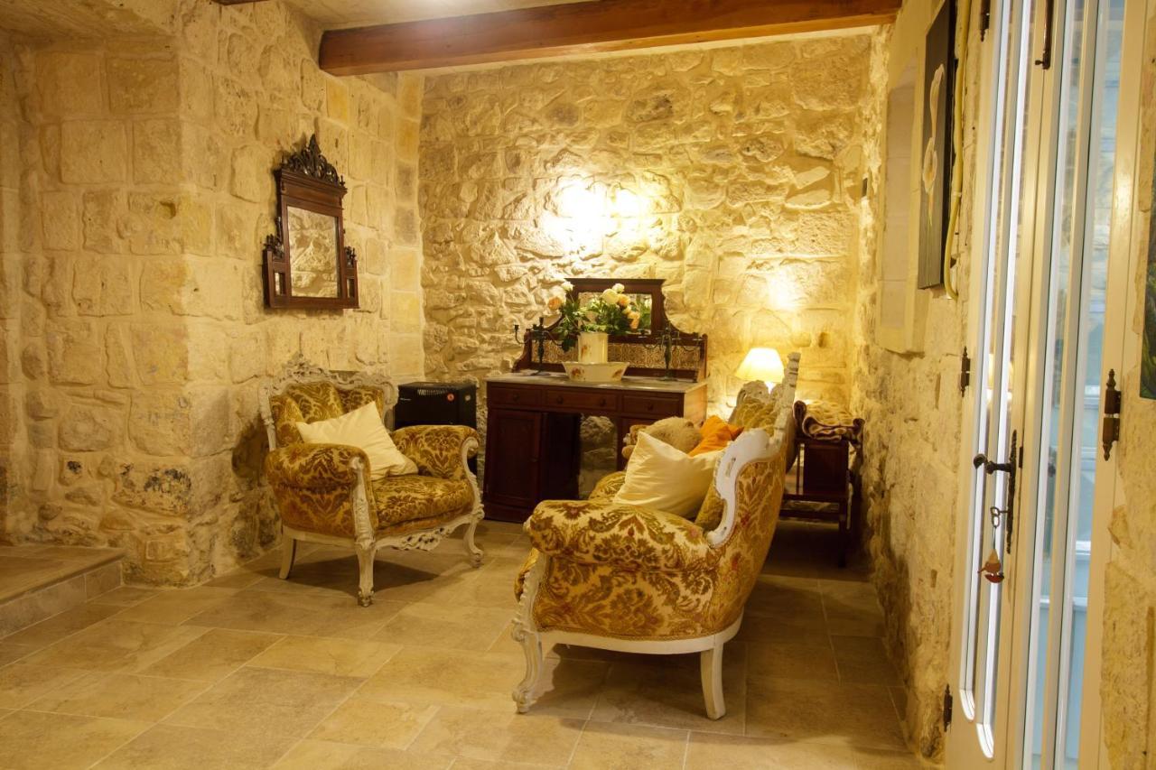 Town House Steeped In History Villa Rabat Buitenkant foto