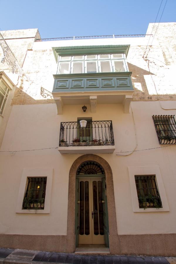 Town House Steeped In History Villa Rabat Buitenkant foto